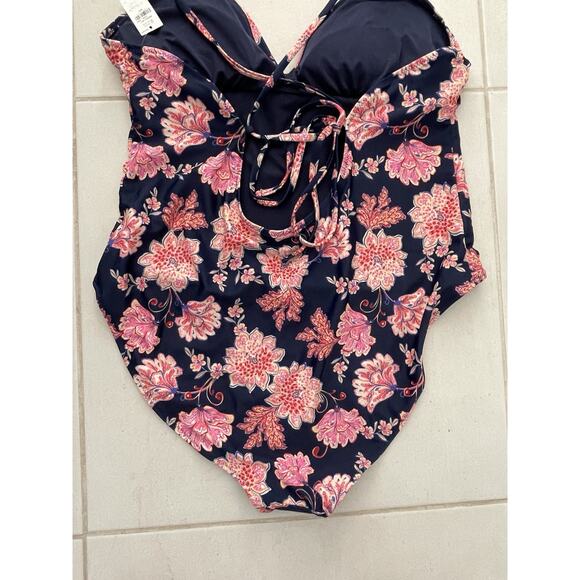 Old Navy Swim One Piece Swimsuit Floral Print Padded Swimwear - Picture 8 of 10